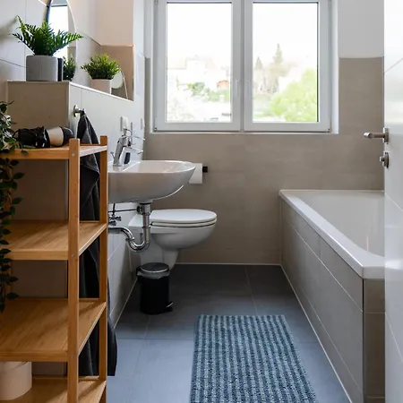 Moderne & Familienfreundliche Am Goitzschesee * Pouch