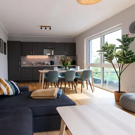 Moderne & Familienfreundliche Am Goitzschesee *
