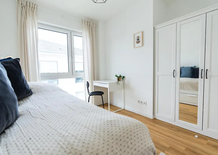 Moderne & Familienfreundliche Am Goitzschesee Appartement Pouch